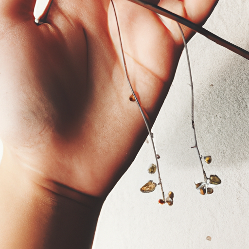 Dainty‌ and Delicate: Embrace Simplicity with Minimalist Jewelry